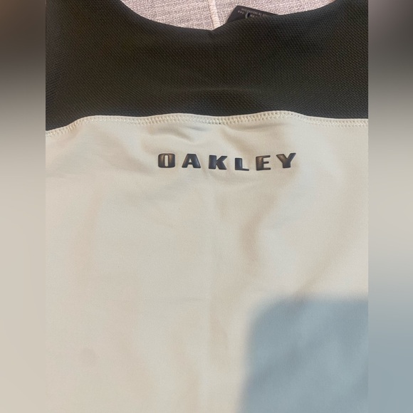 Oakley Women’s Luxe Strappy Tank Top - Picture 4 of 5